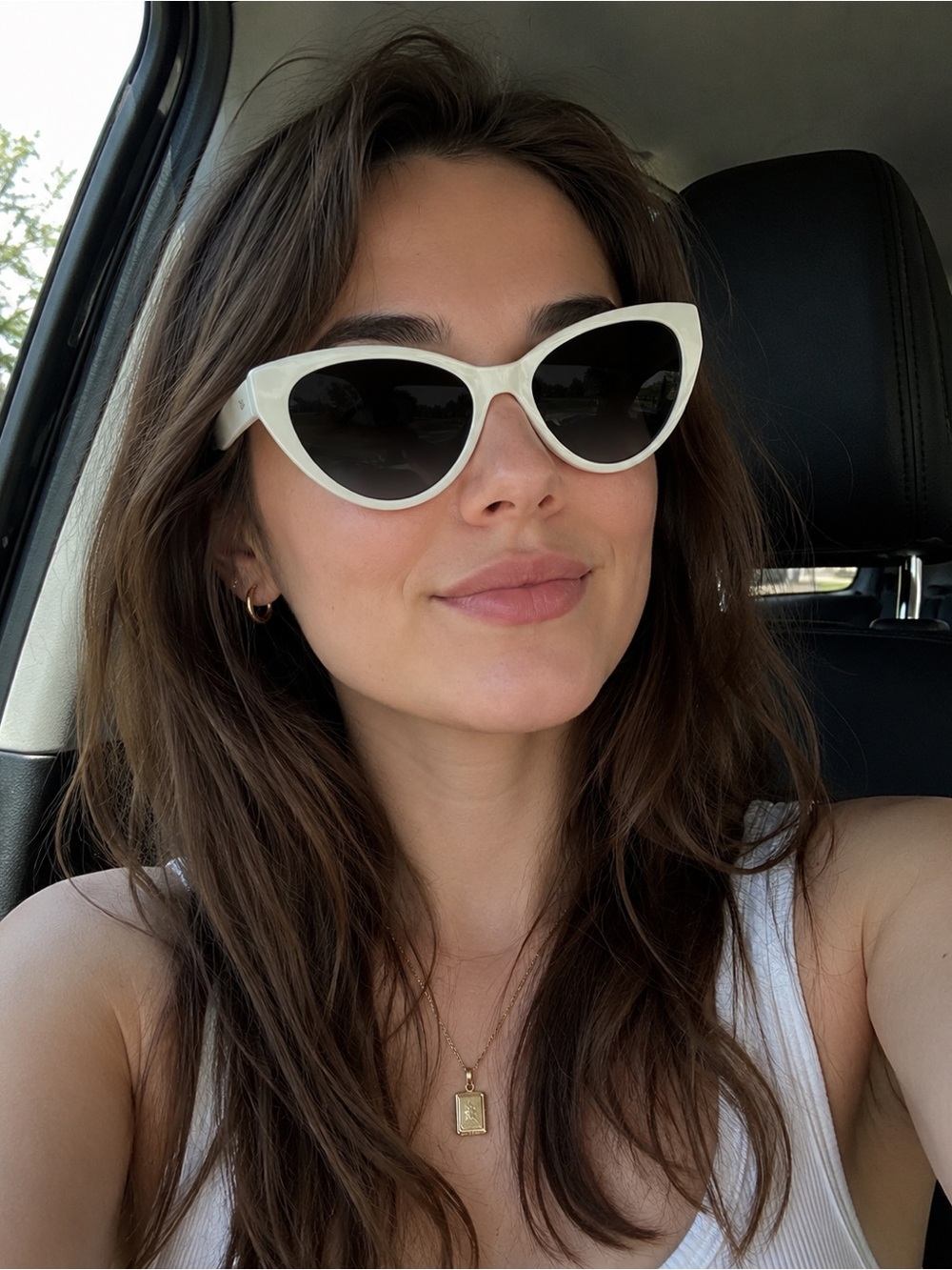 BRAND NEW kate spade Cream Cat-Eye Sunglasses with Green Temples